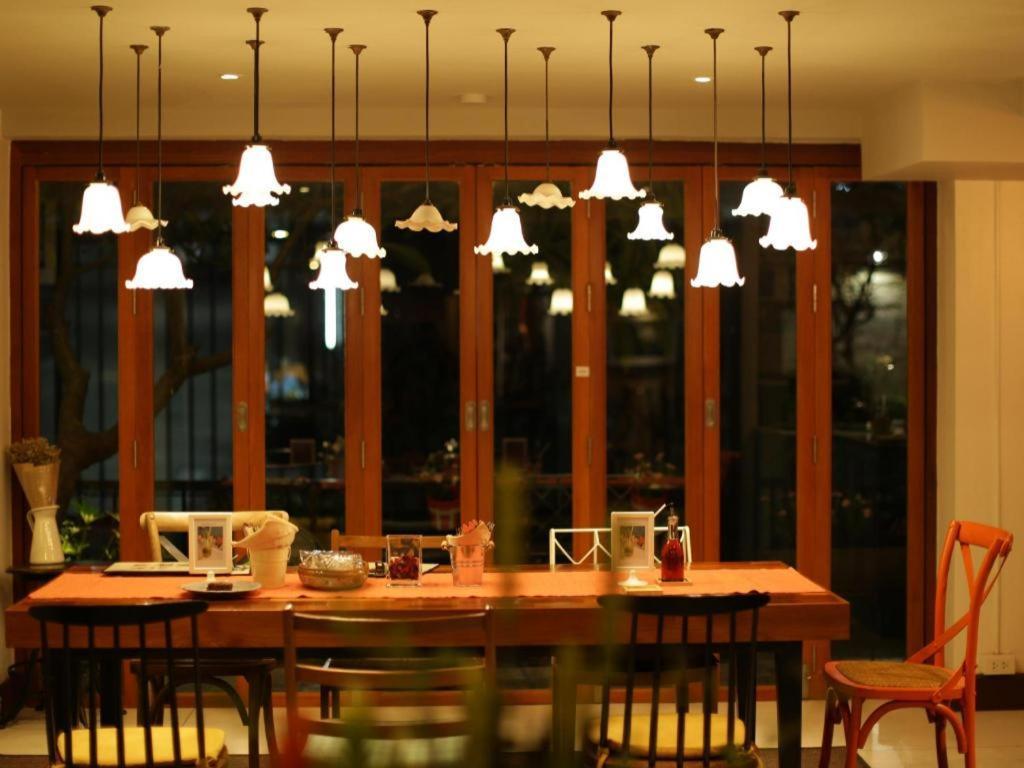 Nandha Hotel Bangkok Kültér fotó