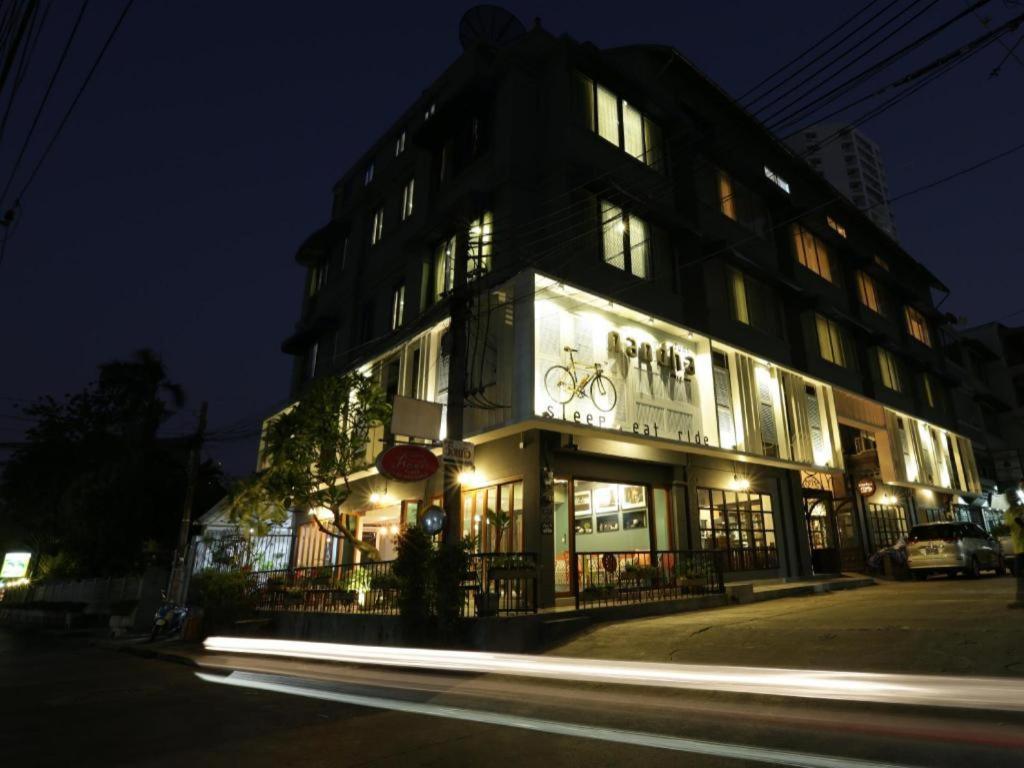Nandha Hotel Bangkok Kültér fotó