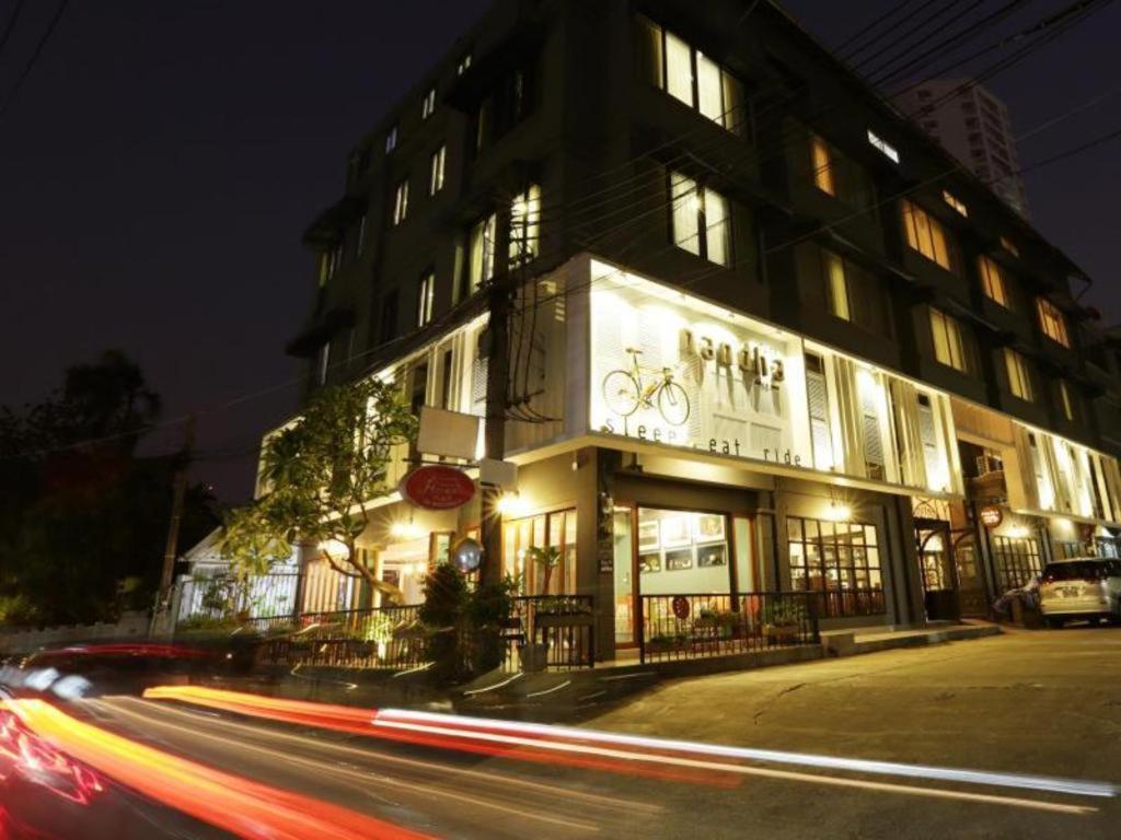 Nandha Hotel Bangkok Kültér fotó