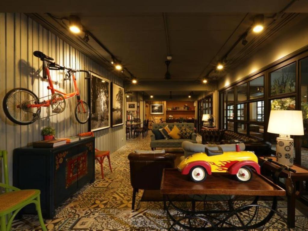 Nandha Hotel Bangkok Kültér fotó