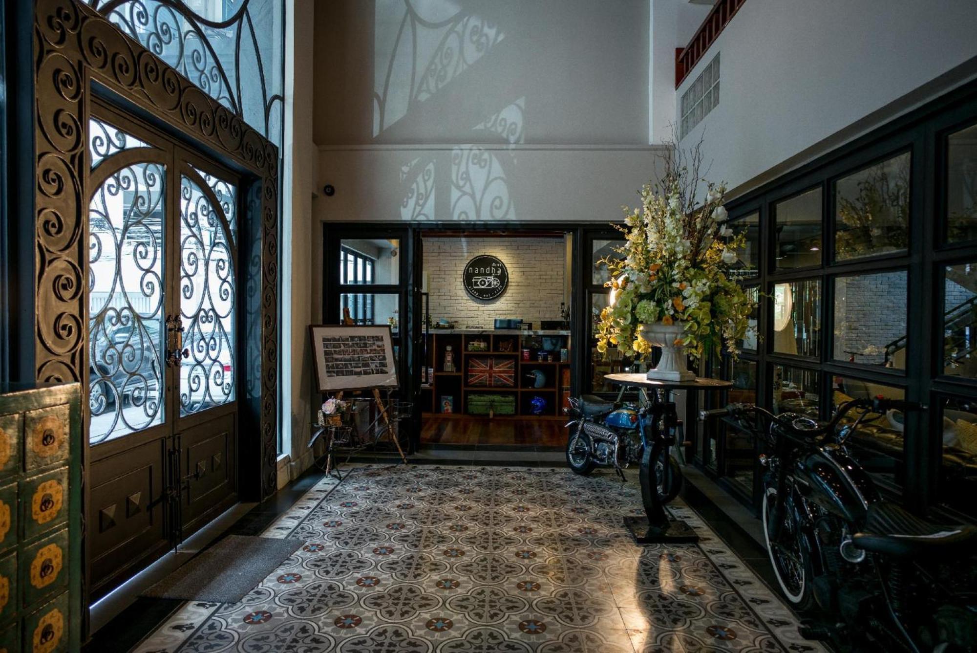 Nandha Hotel Bangkok Kültér fotó
